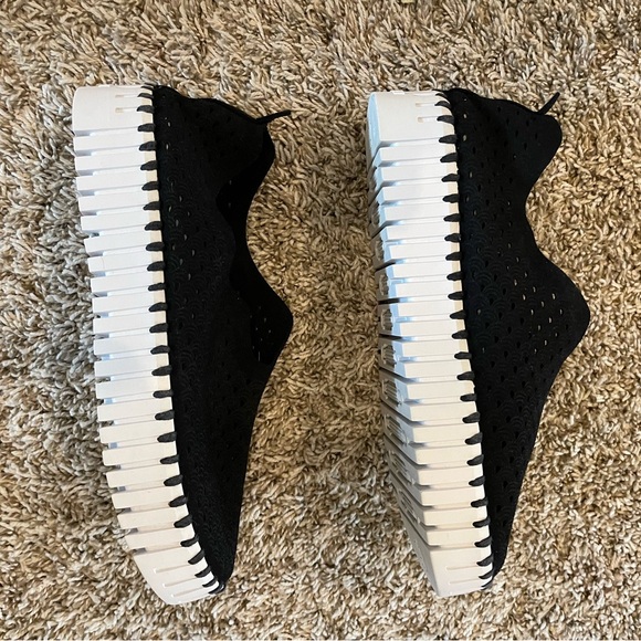 Ilse Jacobsen Tulip 139 in Black - Picture 2 of 7